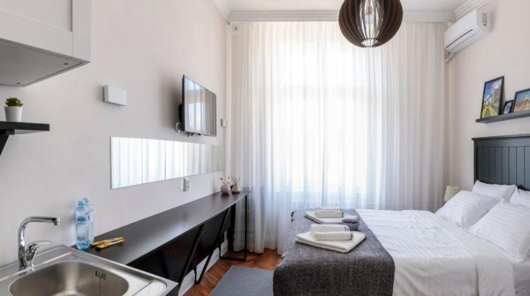 Home Living Dream Apartments Újvidék Kültér fotó